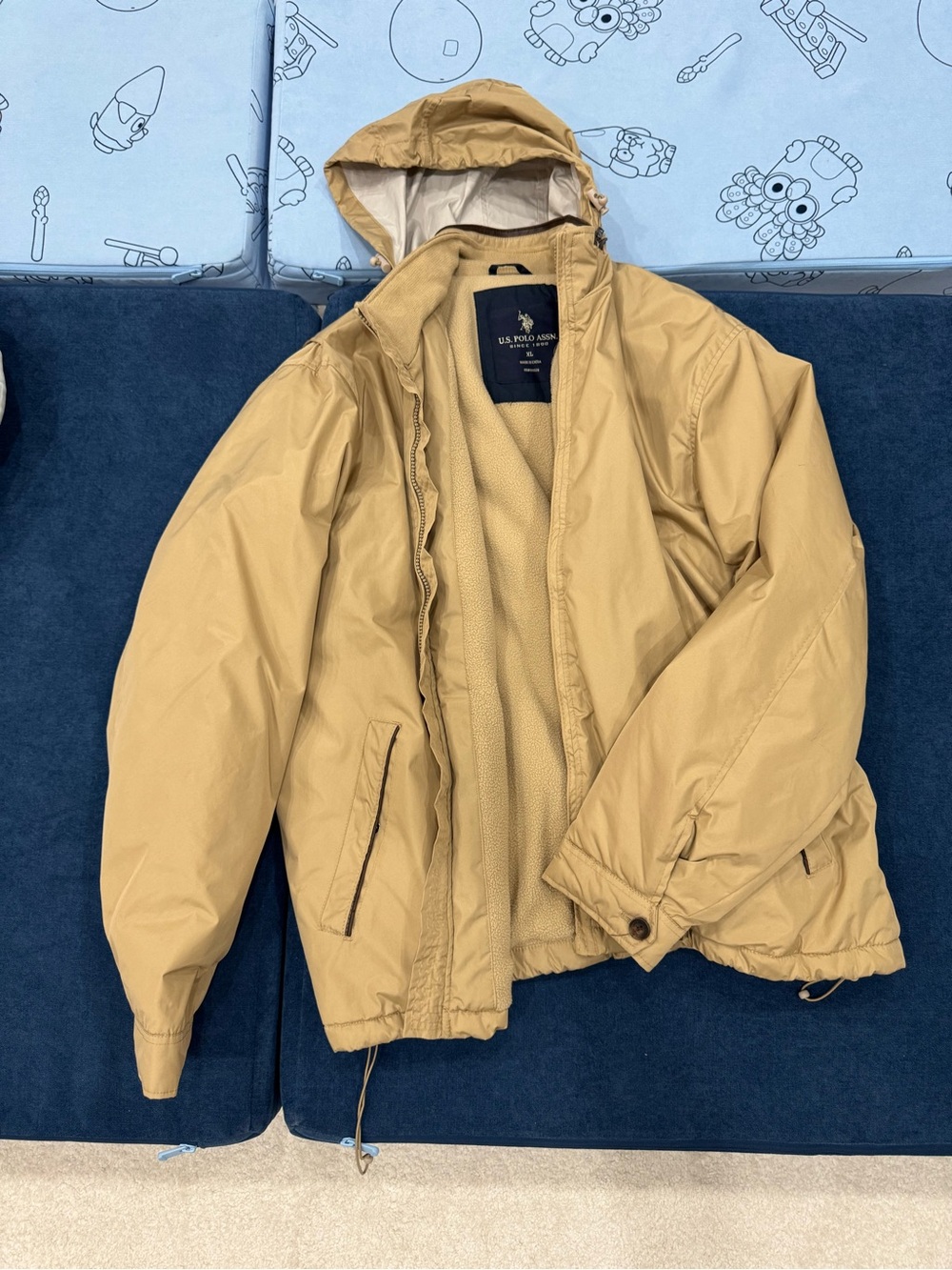 U.S. Polo Association XL Khaki Fleece Lined Full Zip Men’s Jacket. Navy Lining